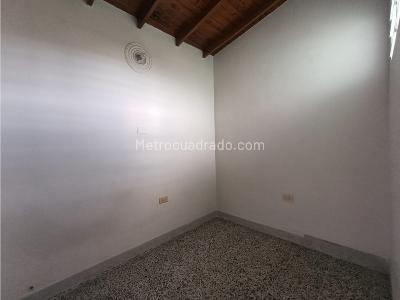Casa de 5 alcobas en venta en El Danubio, Medellín, 142 m² · foto 13 de 20