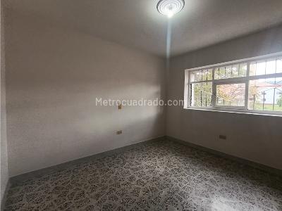 Casa de 5 alcobas en venta en El Danubio, Medellín, 142 m² · foto 18 de 20