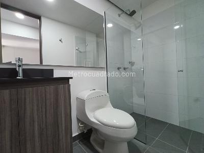 Apartamento de 2 alcobas en arriendo en Las Palmas Medellin, Medellín, 64 m² · foto 9 de 13