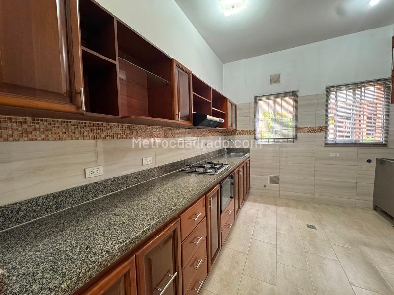 Casa en Arriendo, Av Sur, Pereira - Widok 3