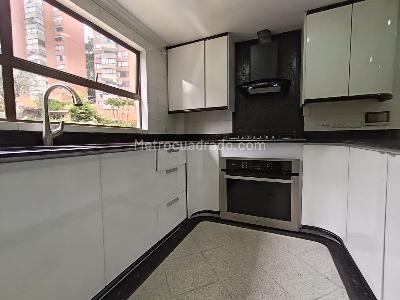 Apartamento de 3 alcobas en arriendo en San Lucas, Medellín, 450 m² · foto 11 de 20