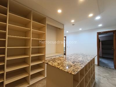 Apartamento de 3 alcobas en arriendo en San Lucas, Medellín, 450 m² · foto 20 de 20