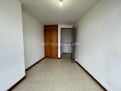 Apartamento de 3 alcobas en arriendo en La Castellana, Medellín, 112 m² · foto 11 de 16