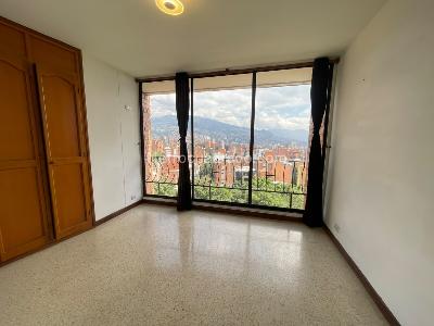 Apartamento de 3 alcobas en arriendo en La Castellana, Medellín, 112 m² · foto 12 de 16