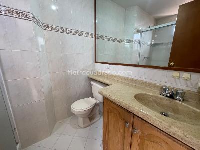 Apartamento de 3 alcobas en arriendo en La Castellana, Medellín, 112 m² · foto 16 de 16