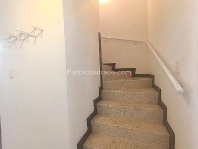 Casa de 4 alcobas en arriendo en La Floresta, Bogotá, 222 m² · foto 18 de 20