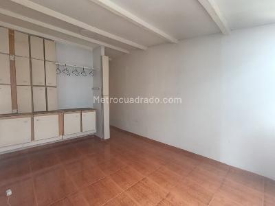 Casa de 4 alcobas en arriendo en La Floresta, Bogotá, 222 m² · foto 19 de 20
