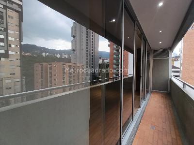 Apartamento de 1 alcoba en arriendo en Santa Maria De Los Angeles, Medellín, 80 m² · foto 2 de 14