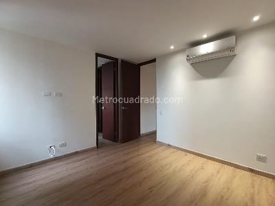 Apartamento de 1 alcoba en arriendo en Santa Maria De Los Angeles, Medellín, 80 m² · foto 4 de 14