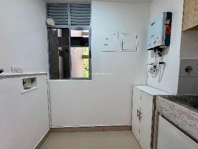 Apartamento de 2 alcobas en arriendo en Los Balsos, Medellín, 86 m² · foto 6 de 20