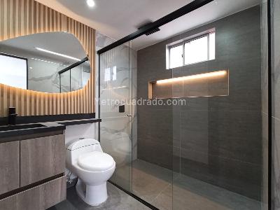 Apartamento de 3 alcobas en arriendo en El Esmeraldal, Envigado, 200 m² · foto 3 de 20