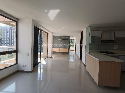 Apartamento de 2 alcobas en arriendo en Las Lomas, Medellín, 72 m² · foto 2 de 20