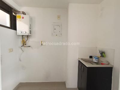 Apartamento de 2 alcobas en arriendo en Las Lomas, Medellín, 72 m² · foto 7 de 20