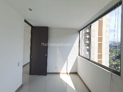 Apartamento de 2 alcobas en arriendo en Las Lomas, Medellín, 72 m² · foto 10 de 20