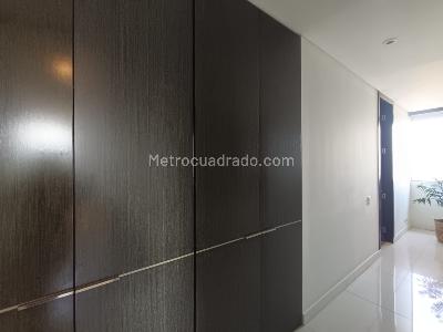 Apartamento de 3 alcobas en arriendo en San Lucas, Medellín, 180 m² · foto 20 de 20