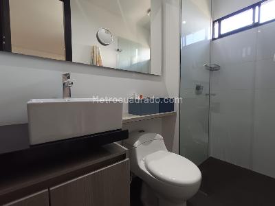 Apartamento de 3 alcobas en arriendo en San Lucas, Medellín, 180 m² · foto 18 de 20