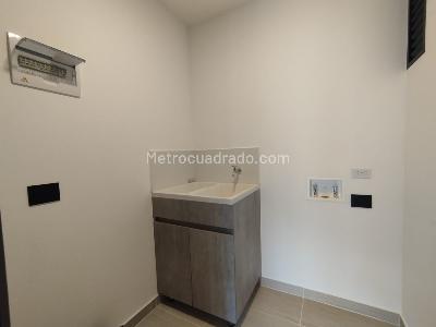 Apartamento de 2 alcobas en arriendo en Cumbres, Envigado, 108 m² · foto 15 de 20