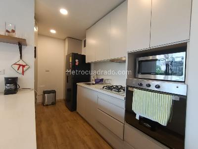 Apartamento de 2 alcobas en arriendo en El Tesoro, Medellín, 70 m² · foto 6 de 20