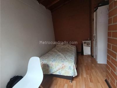 Apartamento de 3 alcobas en venta en Conquistadores, Medellín, 89 m² · foto 18 de 20