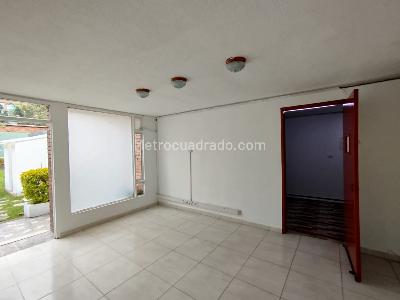 Casa de 5 alcobas en arriendo en Chapinero, Bogotá, 400 m² · foto 6 de 20