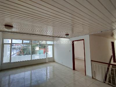 Casa de 5 alcobas en arriendo en Chapinero, Bogotá, 400 m² · foto 16 de 20