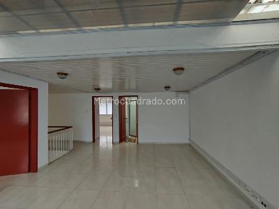 Casa de 5 alcobas en arriendo en Chapinero, Bogotá, 400 m² · foto 19 de 20
