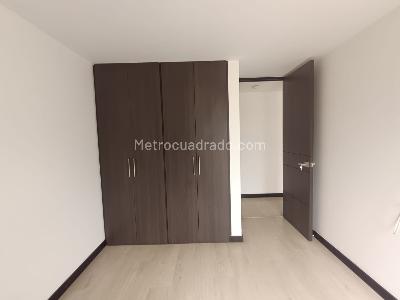 Apartamento de 2 alcobas en arriendo en Loma De Las Brujas, Envigado, 92 m² · foto 12 de 20