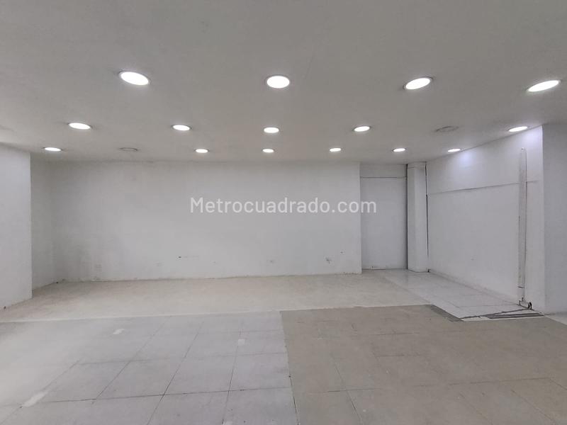 Local Comercial en Arriendo, Manchester, Bello - Flere