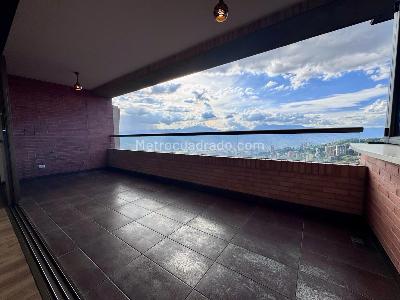 Apartamento de 2 alcobas en arriendo en La Calera, Medellín, 133 m² · foto 4 de 20