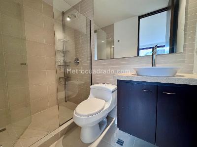 Apartamento de 2 alcobas en arriendo en La Calera, Medellín, 133 m² · foto 17 de 20