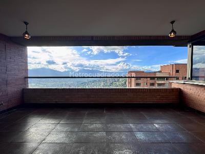 Apartamento de 2 alcobas en arriendo en La Calera, Medellín, 133 m² · foto 19 de 20