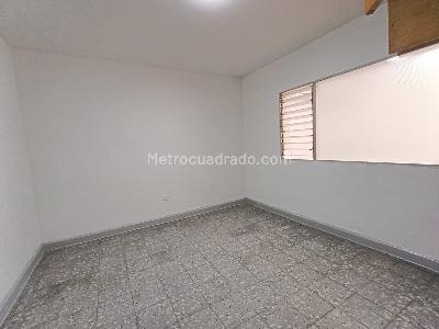 Casa de 5 alcobas en arriendo en Barrio Mesa Envigado, Envigado, 220 m² · foto 14 de 20