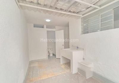 Casa de 5 alcobas en arriendo en Barrio Mesa Envigado, Envigado, 220 m² · foto 15 de 20