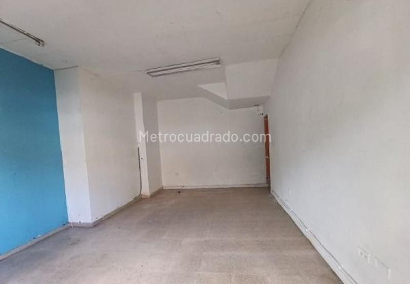 Local Comercial en Arriendo, Bucarest, Envigado - Más