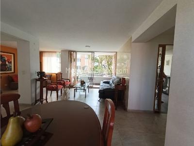 Apartamento en venta en La Castellana, Medellín · foto 3 de 20