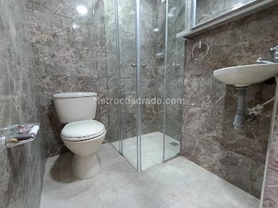 Apartamento de 2 alcobas en arriendo en La América, Medellín, 98 m² · foto 7 de 13