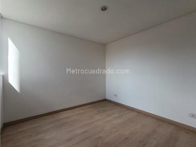 Apartamento de 3 alcobas en venta en Vegas De San Jose, Sabaneta, 72 m² · foto 8 de 11