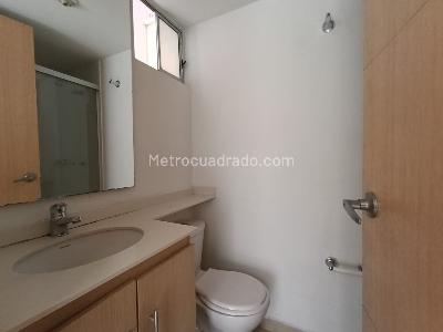 Apartamento de 3 alcobas en arriendo en Vereda Cañaveralejo, Sabaneta, 75 m² · foto 3 de 15