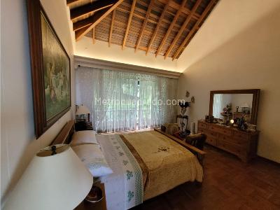 Casa de 4 alcobas en venta en Las Palmas, Medellín, 310 m² · foto 6 de 15