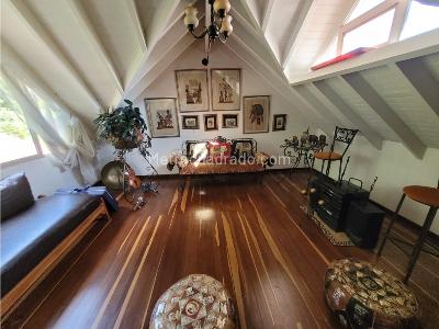 Casa de 4 alcobas en venta en Las Palmas, Medellín, 310 m² · foto 10 de 15