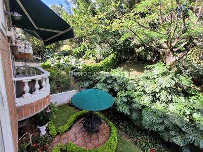Casa de 4 alcobas en venta en Las Palmas, Medellín, 310 m² · foto 15 de 15