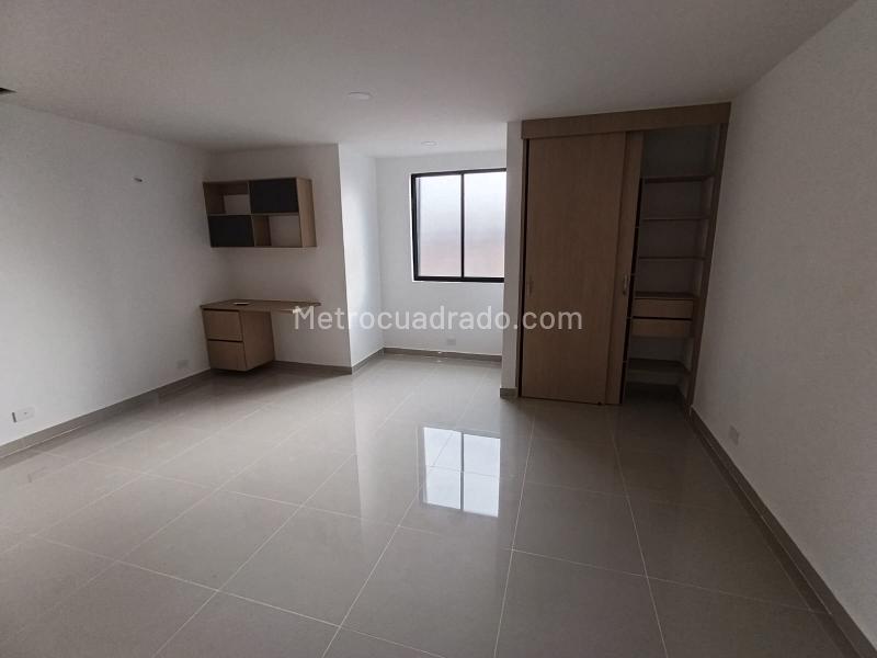 1BR Apartment in Laureles Medellin (31 m²) - 5