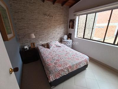 Apartamento de 4 alcobas en arriendo en San Joaquin Laureles, Medellín, 103 m² · foto 6 de 16