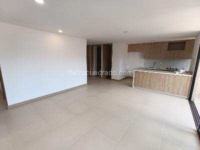 Apartamento de 3 alcobas en arriendo en Laureles Medellin, Medellín, 106 m² · foto 2 de 20