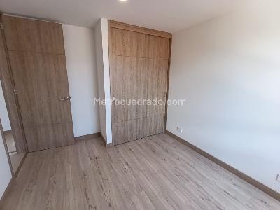 Apartamento de 3 alcobas en arriendo en Laureles Medellin, Medellín, 106 m² · foto 16 de 20