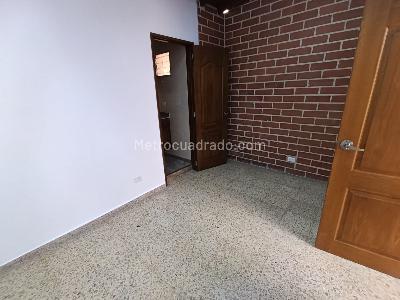 Casa de 3 alcobas en arriendo en Laureles Medellin, Medellín, 90 m² · foto 3 de 17