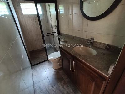 Casa de 3 alcobas en arriendo en Laureles Medellin, Medellín, 90 m² · foto 4 de 17