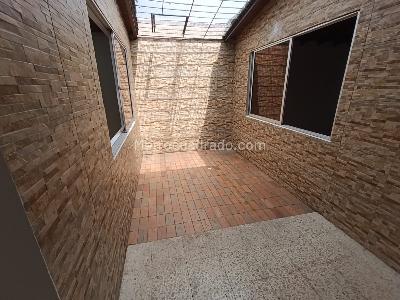 Casa de 3 alcobas en arriendo en Laureles Medellin, Medellín, 90 m² · foto 9 de 17