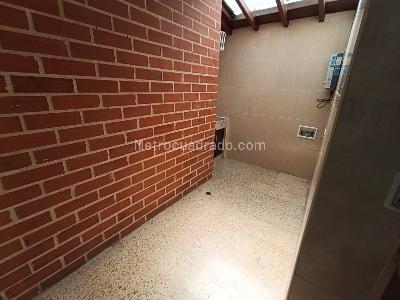 Casa de 3 alcobas en arriendo en Laureles Medellin, Medellín, 90 m² · foto 12 de 17