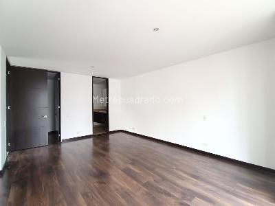 Apartamento de 2 alcobas en arriendo en Altos Del Poblado Cola Del Zorro, Medellín, 145 m² · foto 7 de 15